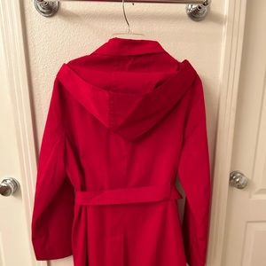 Light trench coat, Fog by London Fog. Size L.